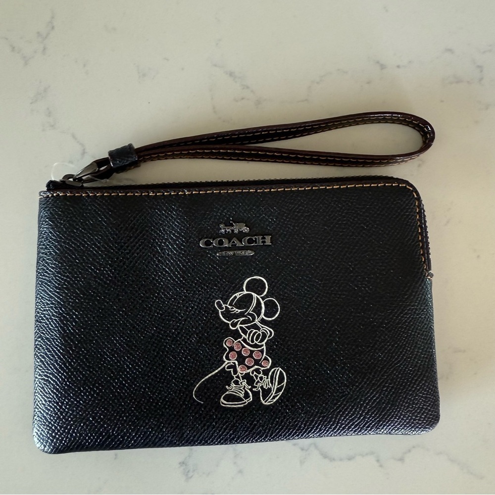 Coach Corner Zip Wristlet Minnie Mouse design Disney x Coach collaboration